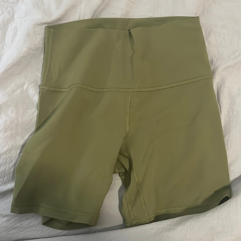 Worn once, 6 inch align short